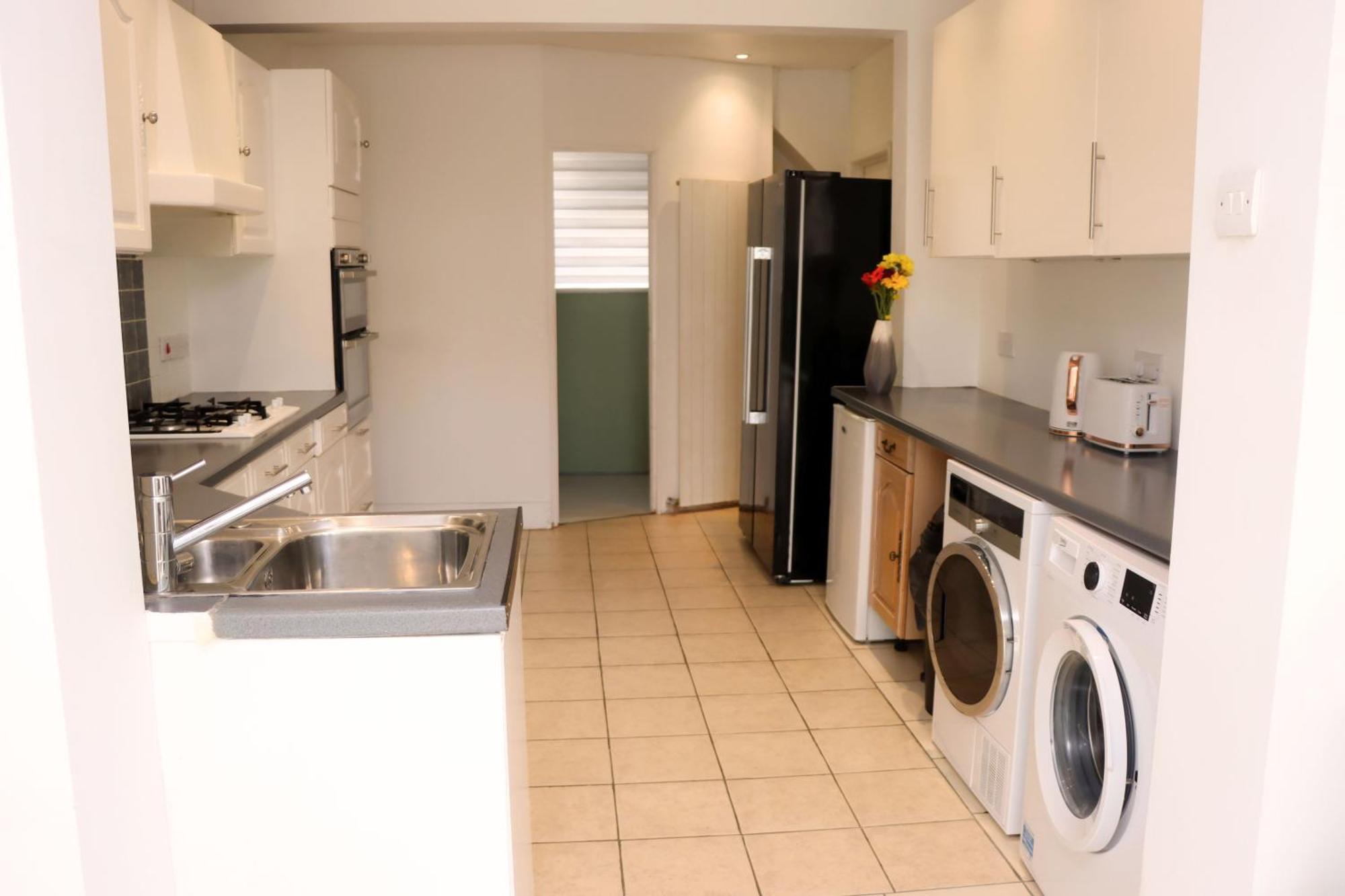 Cosy Studio In Havant! Near A3 And Staunton Country Park Luaran gambar